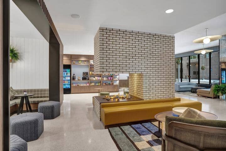 Hotel 124 of 141