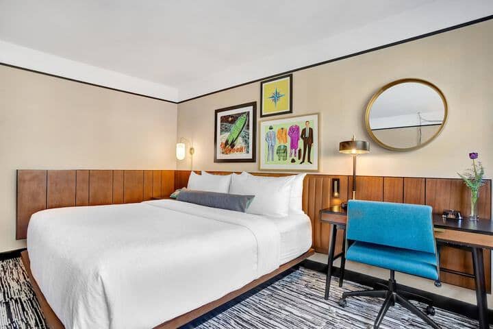 Room 16 of 141