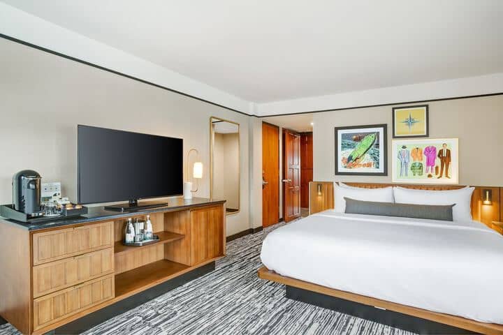 Room 59 of 141
